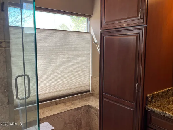 $2,200 | 3921 East Graythorn Street, Phoenix, AZ 85044