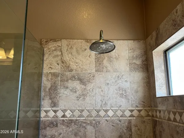$2,200 | 3921 East Graythorn Street, Phoenix, AZ 85044