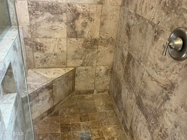 $2,200 | 3921 East Graythorn Street, Phoenix, AZ 85044