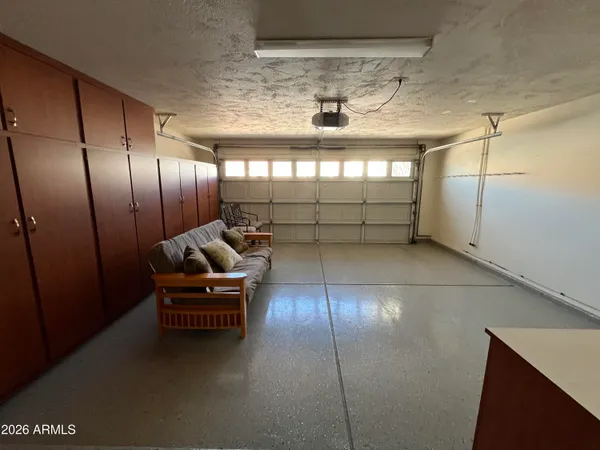 $2,200 | 3921 East Graythorn Street, Phoenix, AZ 85044