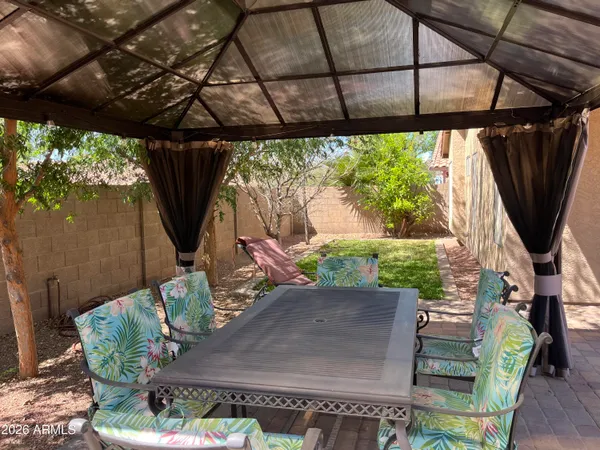 $2,200 | 3921 East Graythorn Street, Phoenix, AZ 85044