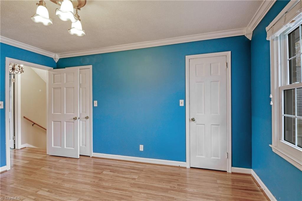 241 Flintshire Road Winston-Salem, NC 27104 - Photo 15 of 25 Gallery Image 15