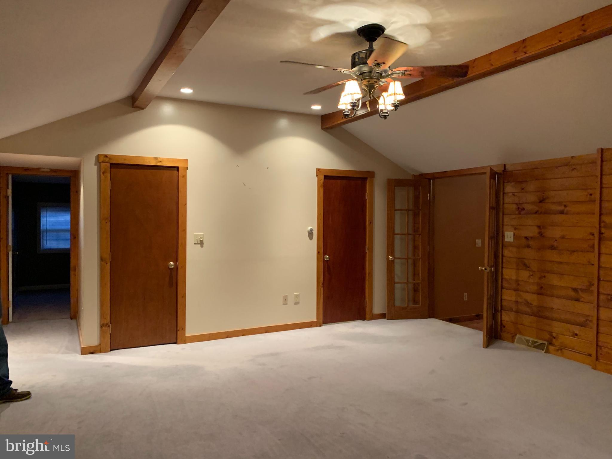 1178 Park Road Elverson, PA 19520 - Photo 11 of 30 Living Room