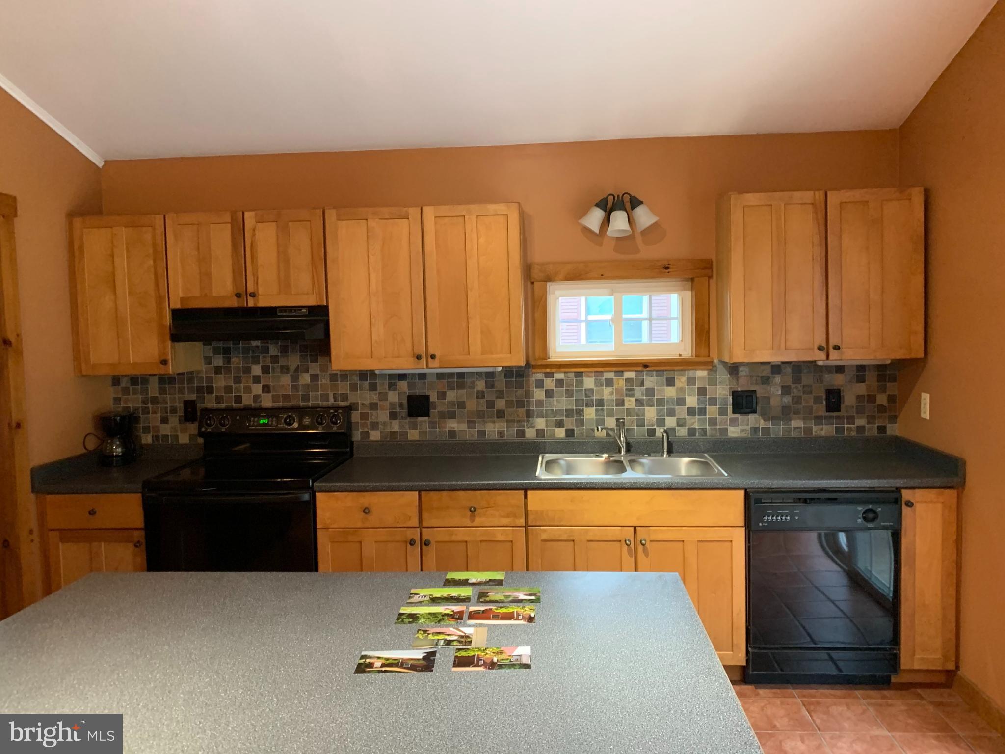 1178 Park Road Elverson, PA 19520 - Photo 20 of 30 Kitchen