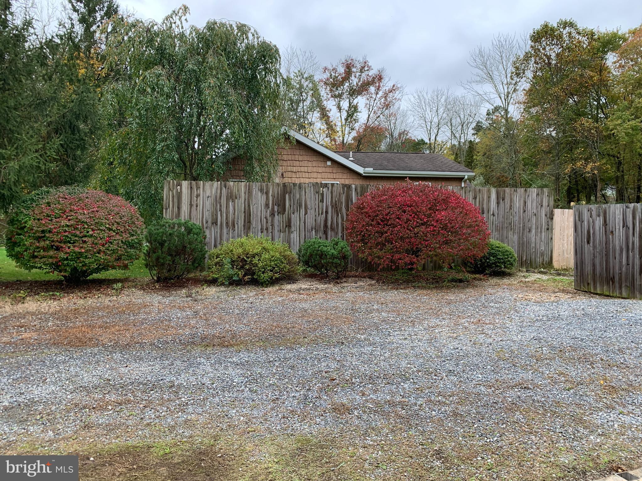 1178 Park Road Elverson, PA 19520 - Photo 4 of 30 Driveway area