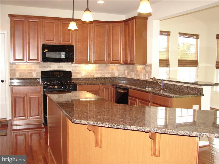 961 Aringa Way Avondale, PA 19311 - Photo 6 of 16