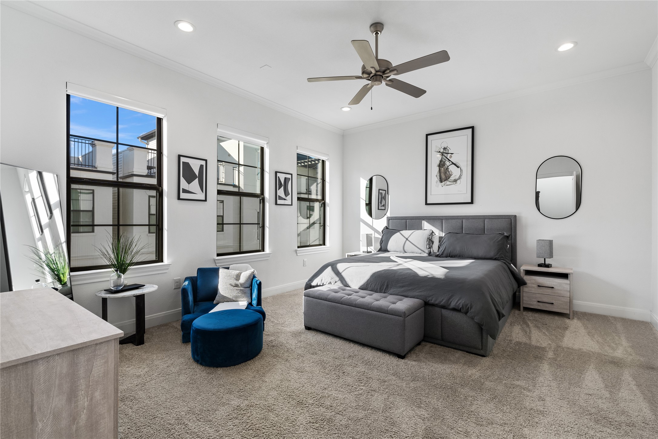 3319 Beverly Forest Drive Houston, TX 77057 - Photo 20 of 32 a living room with furniture wooden floor and window