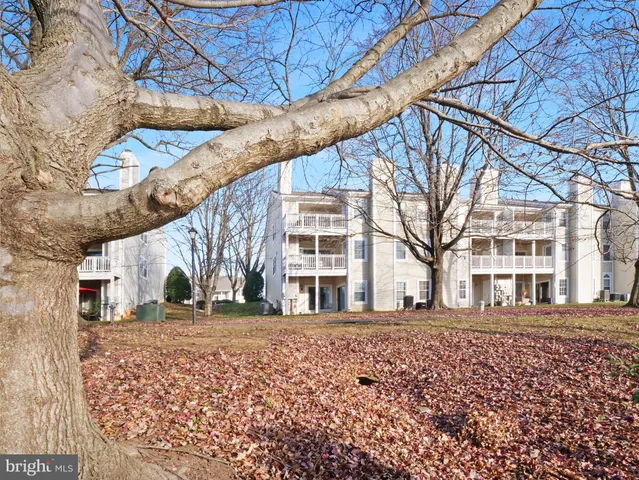 a sign that is on the side of the road