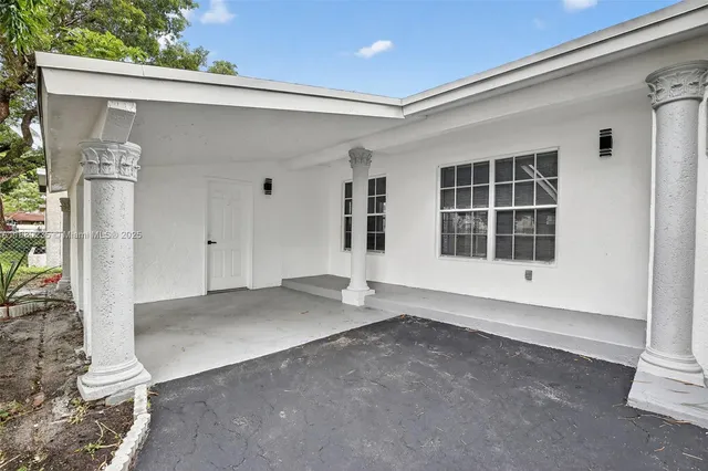 $599,000 | 7120 Allen Street, Hollywood, FL 33024