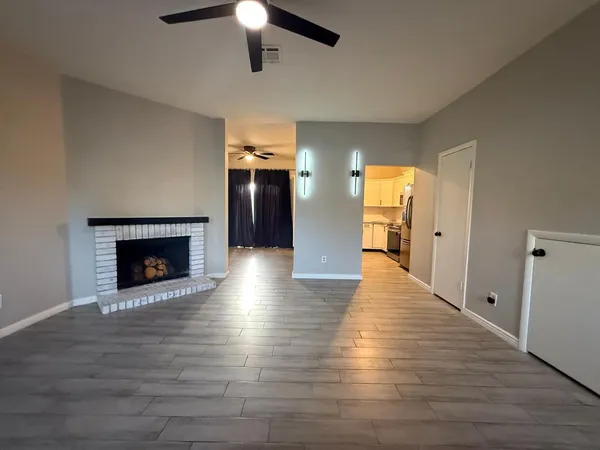 $1,595 | 18626 North 34th Avenue, Unit 2, Phoenix, AZ 85027