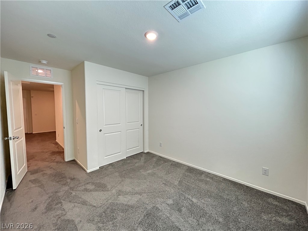 6916 Ashton Ridge Street Las Vegas, NV 89166 - Photo 18 of 23