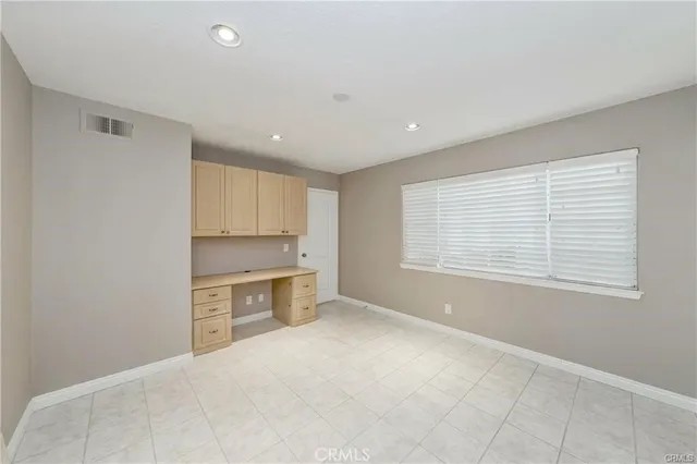 $1,050,000 | 641 Wakefield Court, Unit 102, Long Beach, CA 90803