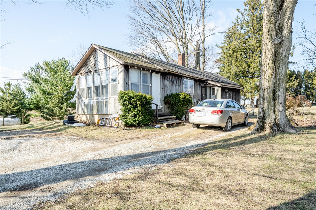 2993 East Lemon Creek Road Berrien Springs, MI 49103 - Photo 11 of 39