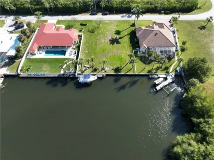 $775,000 | 83 Queens Road, Hutchinson Island, FL 34949