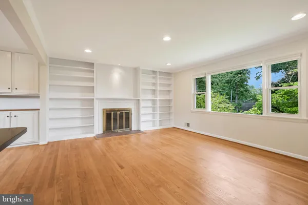 $4,800 | 1411 South West Street, Falls Church, VA 22046