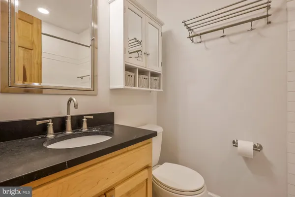 $4,800 | 1411 South West Street, Falls Church, VA 22046