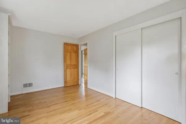 $4,800 | 1411 South West Street, Falls Church, VA 22046