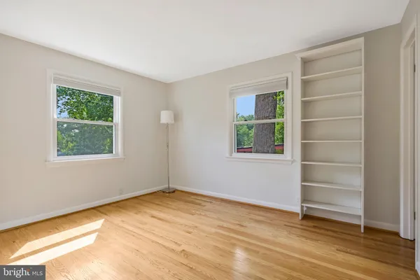 $4,800 | 1411 South West Street, Falls Church, VA 22046