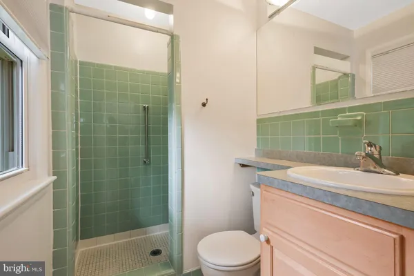 $4,800 | 1411 South West Street, Falls Church, VA 22046