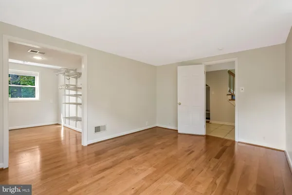 $4,800 | 1411 South West Street, Falls Church, VA 22046