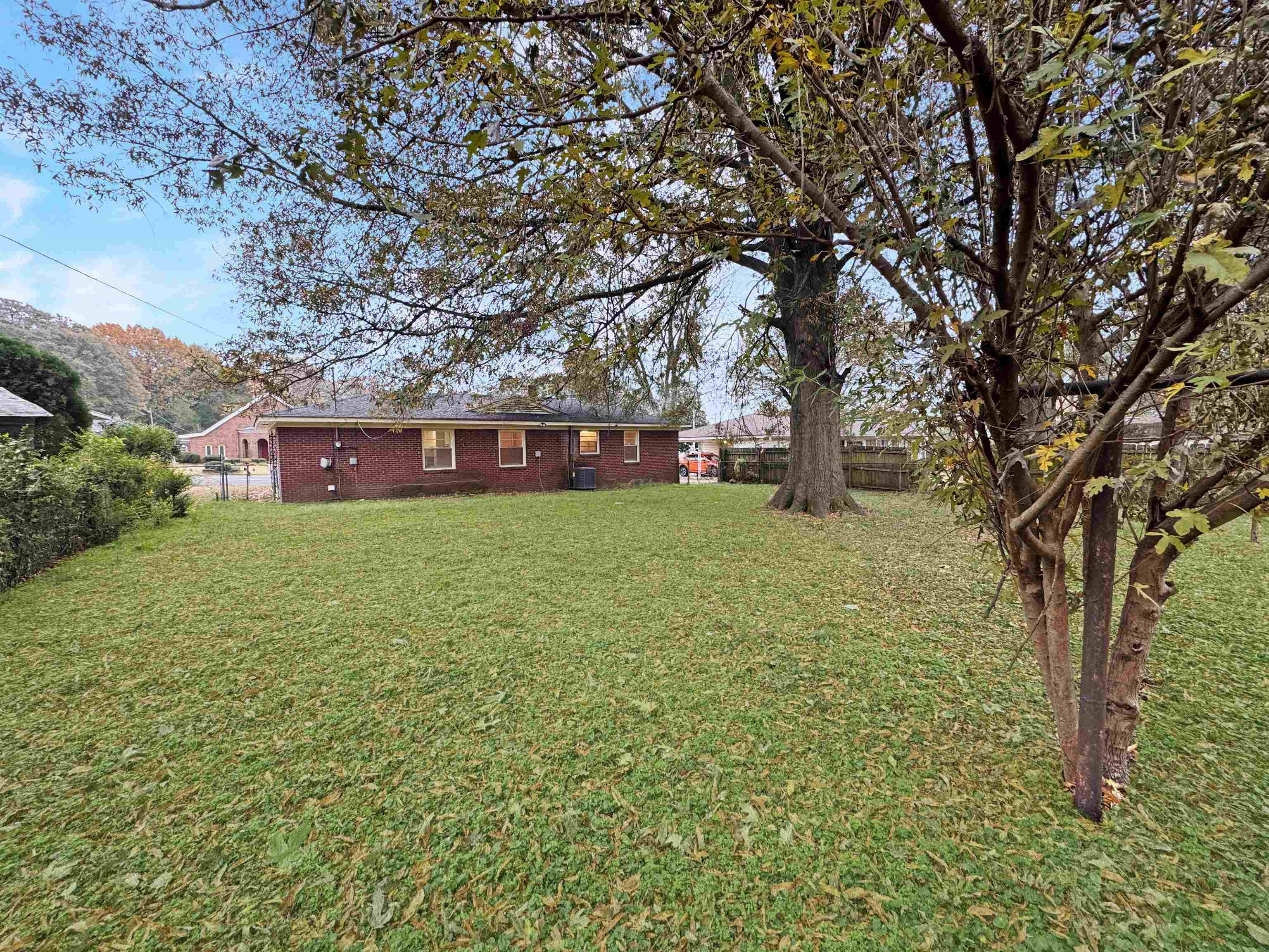 1519 South White Station Road Memphis, TN 38117 - Photo 15 of 31 a view of a house with a yard