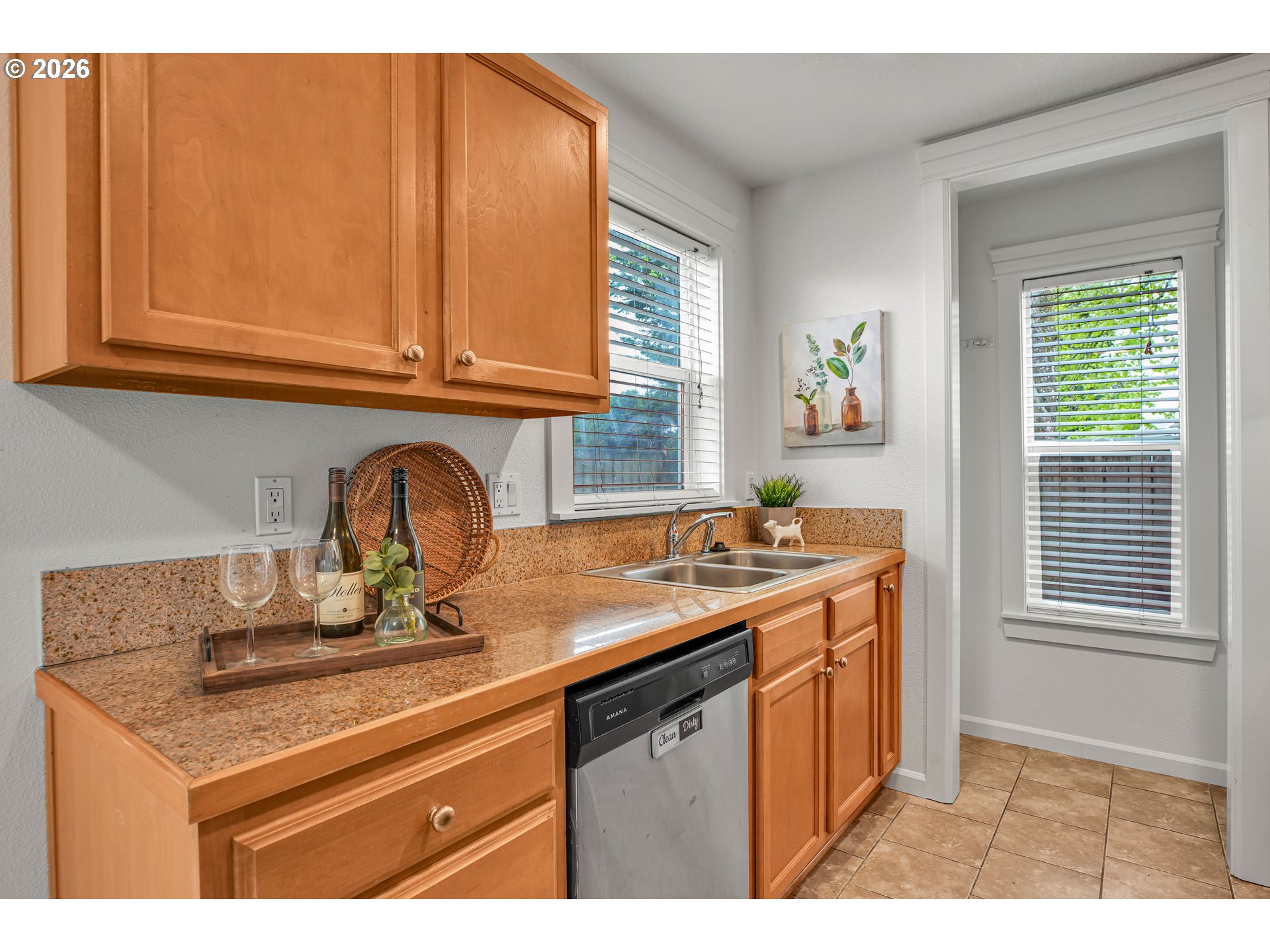 12623 Southeast Division Street Portland, OR 97236 - Photo 17 of 38