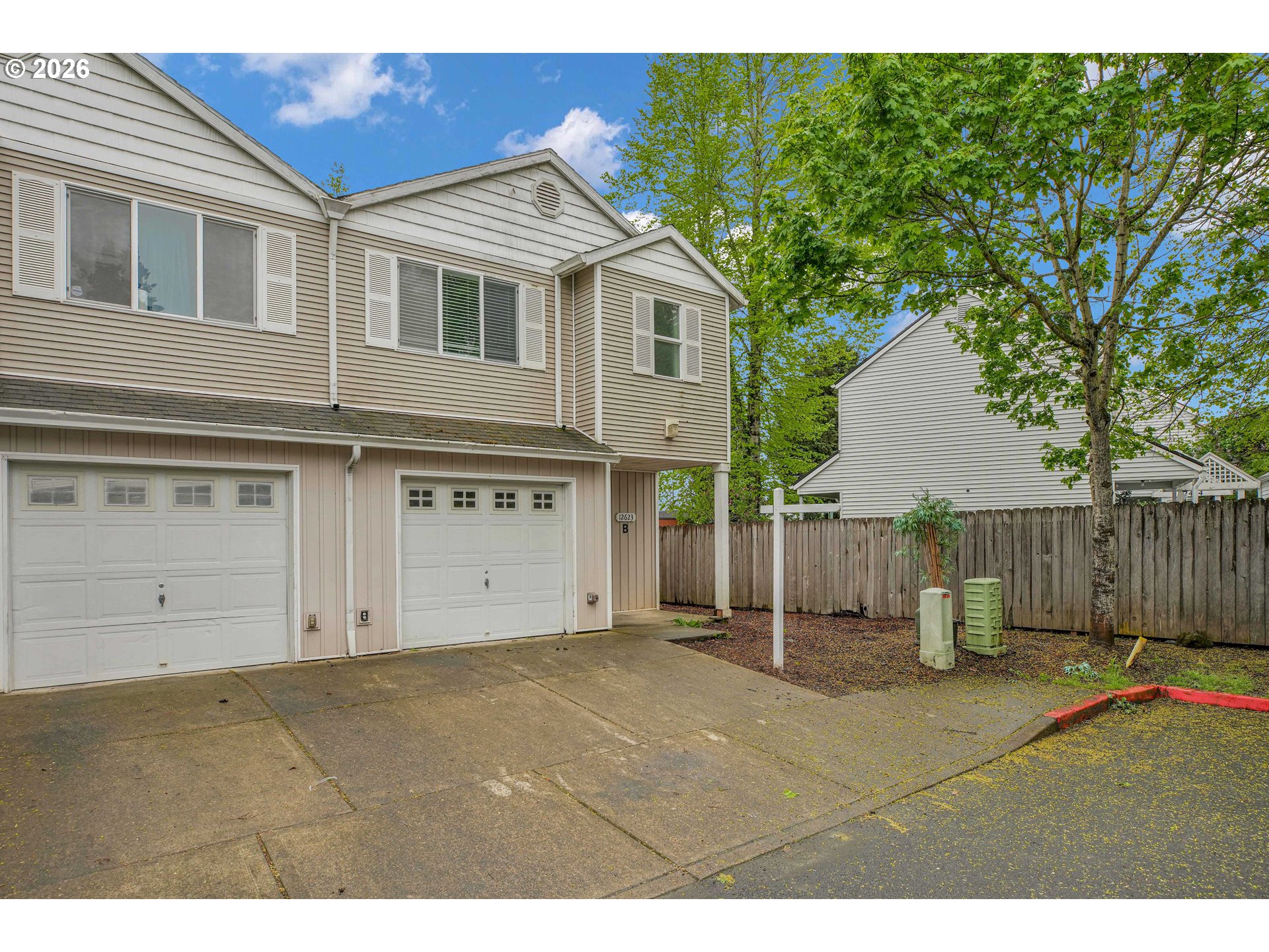 12623 Southeast Division Street Portland, OR 97236 - Photo 2 of 38