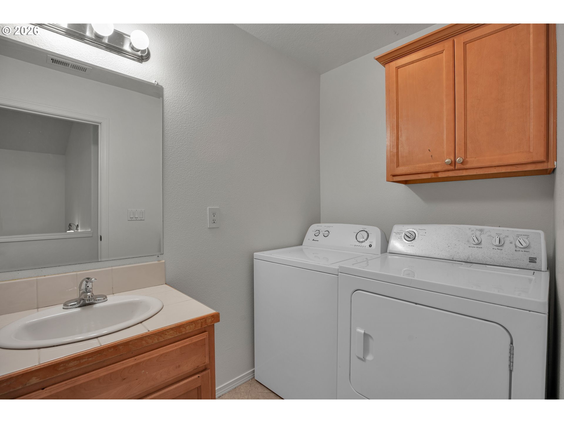 12623 Southeast Division Street Portland, OR 97236 - Photo 36 of 38