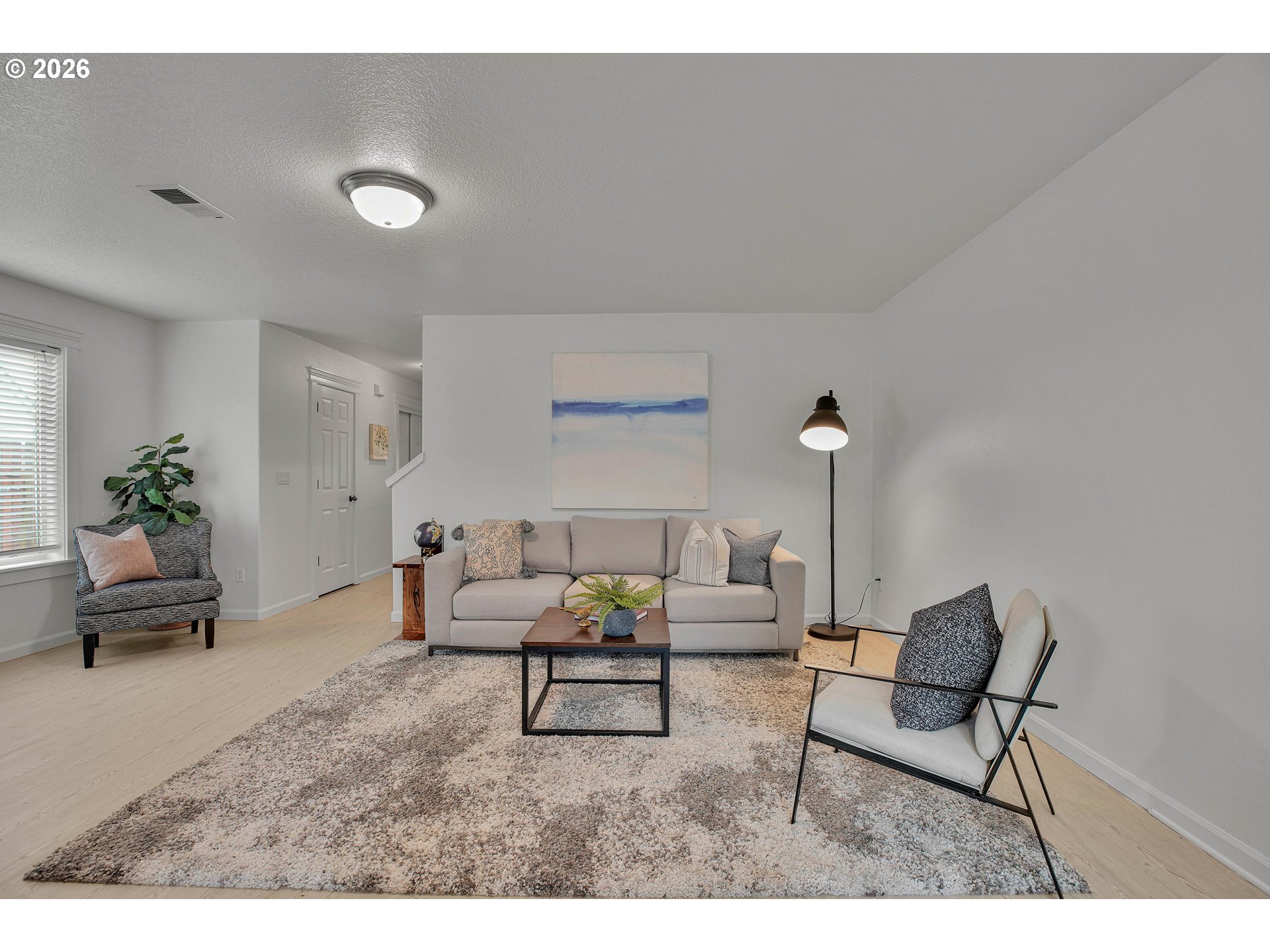 12623 Southeast Division Street Portland, OR 97236 - Photo 10 of 38