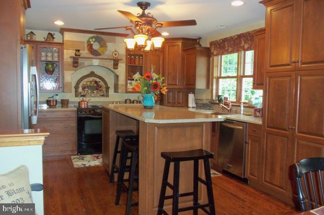 2647 Beechwood Road Lancaster, PA 17601 - Photo 9 of 24