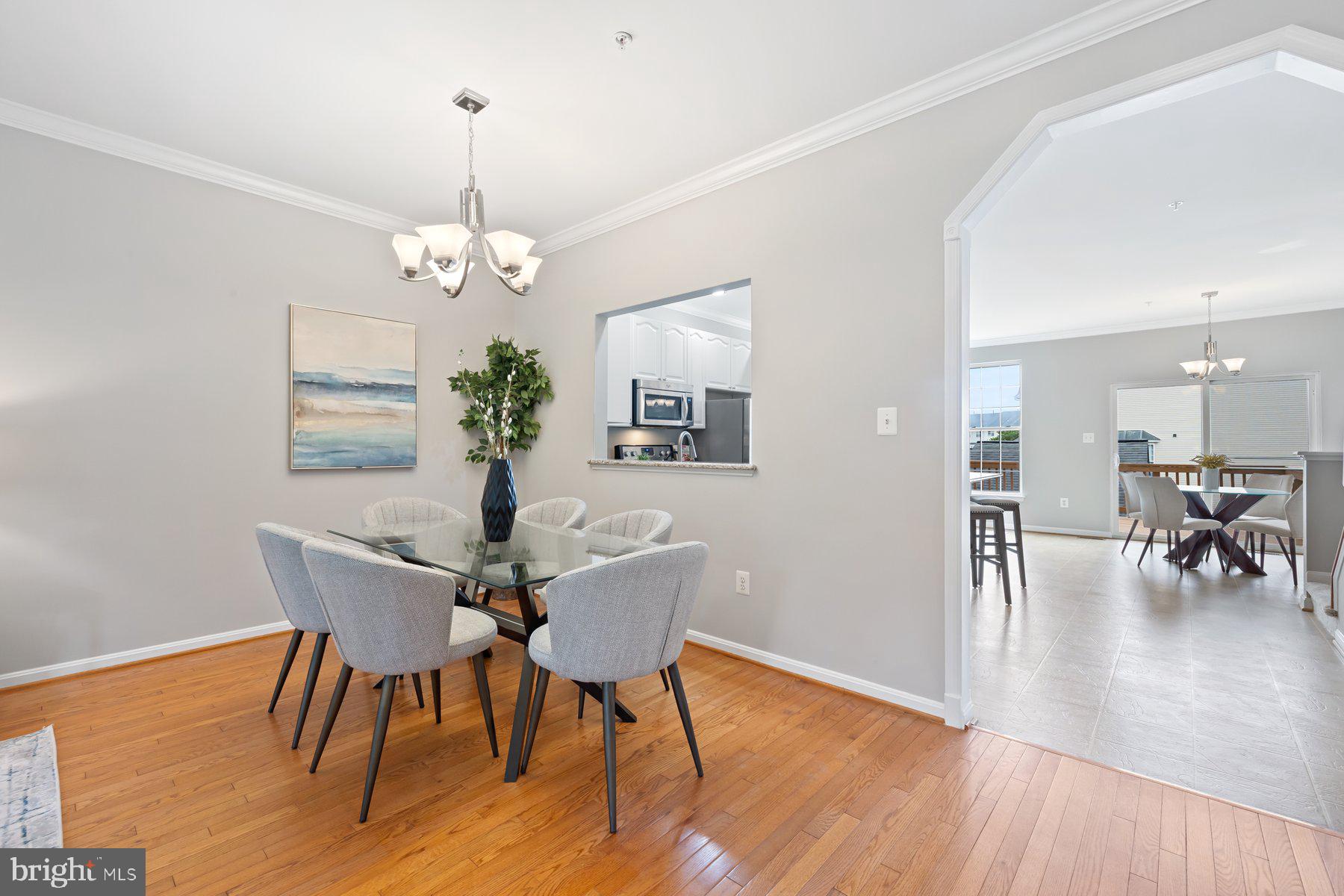 3804 Addison Woods Road Frederick, MD 21704 - Photo 9 of 45 Dining area