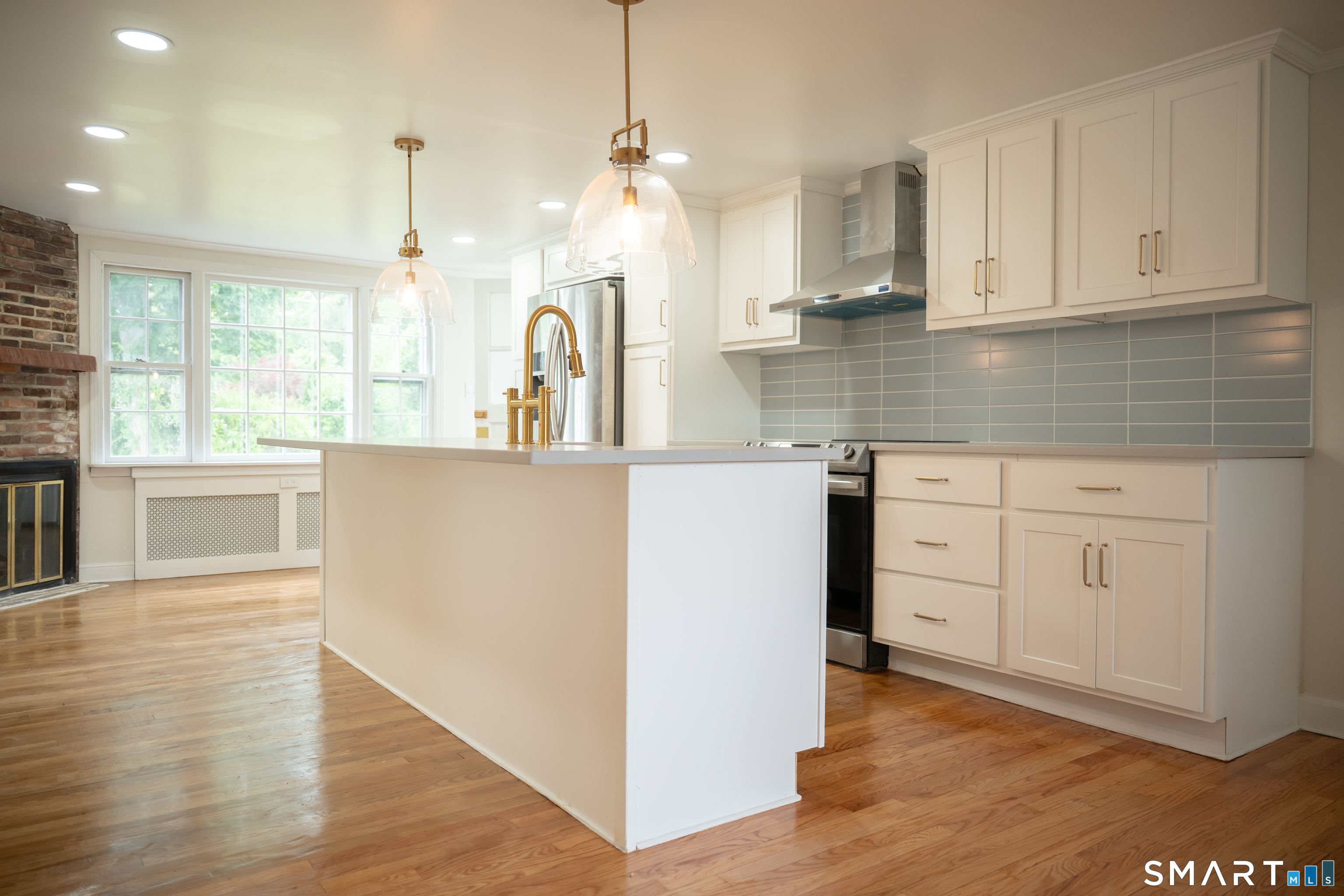 249 Ridge Road Wethersfield, CT 06109 - Photo 6 of 14
