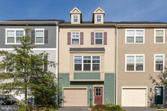 $346,500 | 107 Fading Star Court, Stephenson, VA 22656