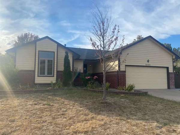 $265,000 | 3545 Inwood Court, Wichita, KS 67226