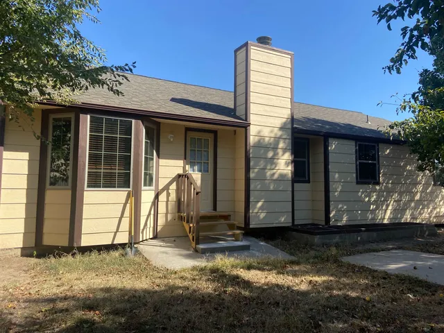 $265,000 | 3545 Inwood Court, Wichita, KS 67226