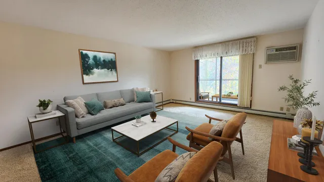 $154,900 | 11160 Anderson Lakes Parkway, Unit 313, Eden Prairie, MN 55344