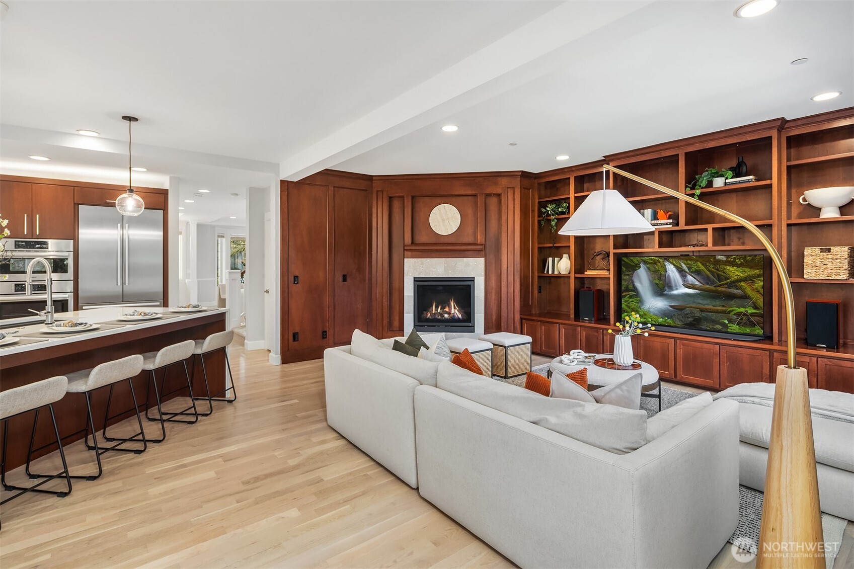 5214 Northeast 16th Street Renton, WA 98059 - Photo 14 of 40