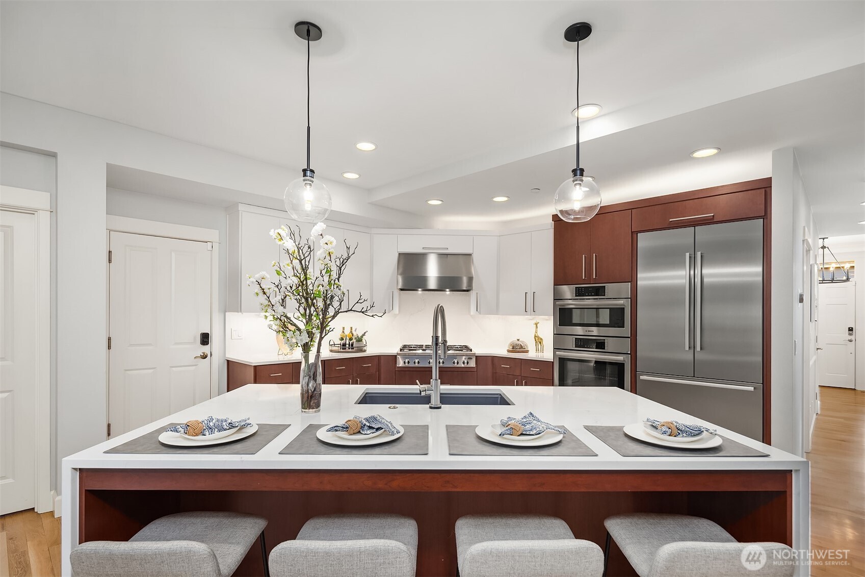 5214 Northeast 16th Street Renton, WA 98059 - Photo 10 of 40