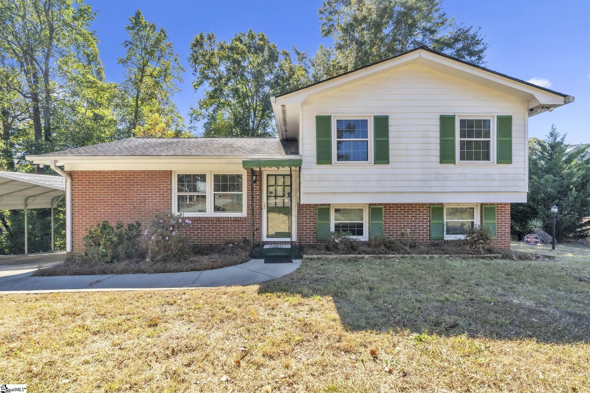 2 Queens Street Fountain Inn, SC 29644 - Photo 1 of 21 Gallery Image 1