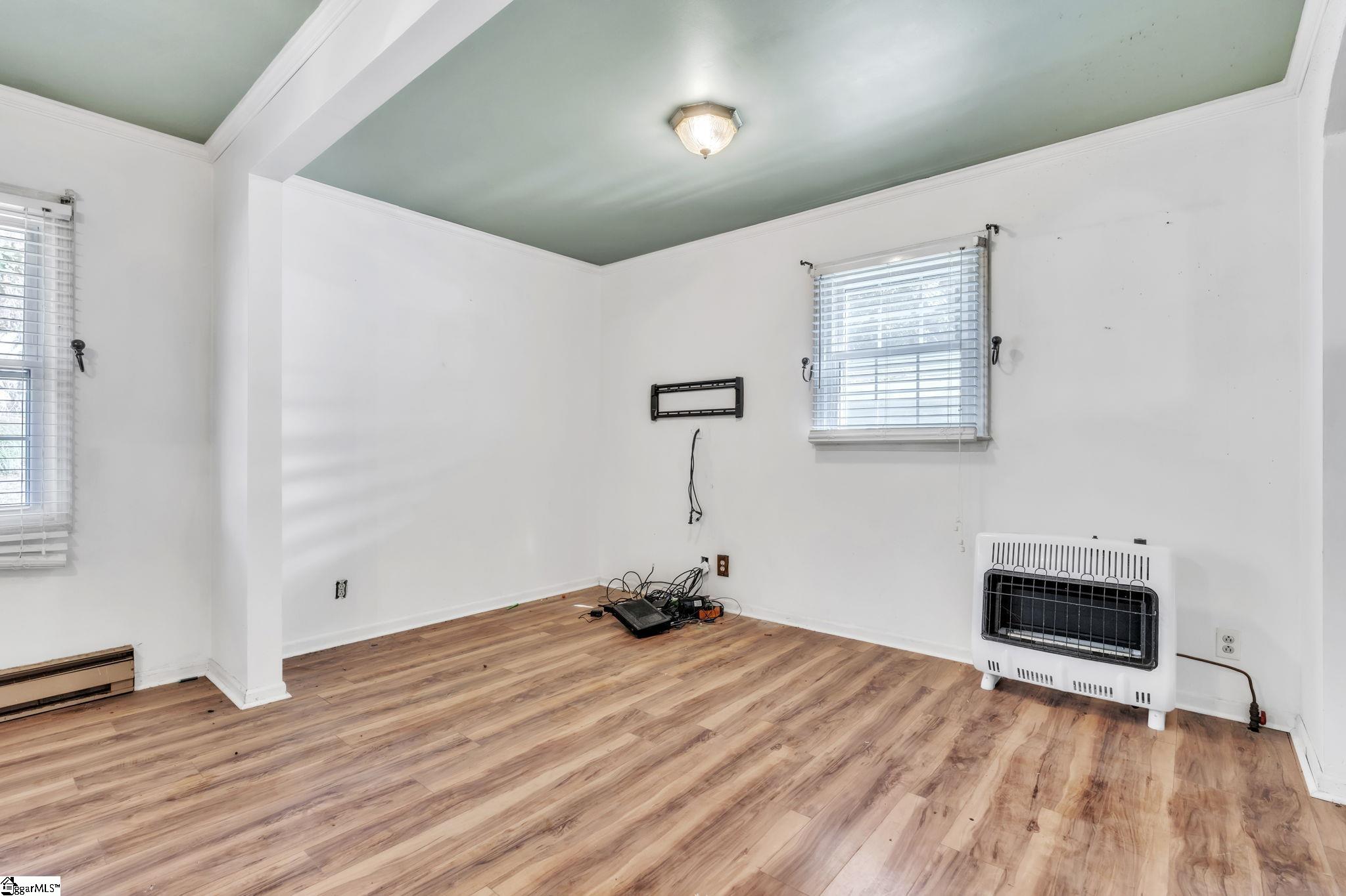 2 Queens Street Fountain Inn, SC 29644 - Photo 4 of 21 Gallery Image 4