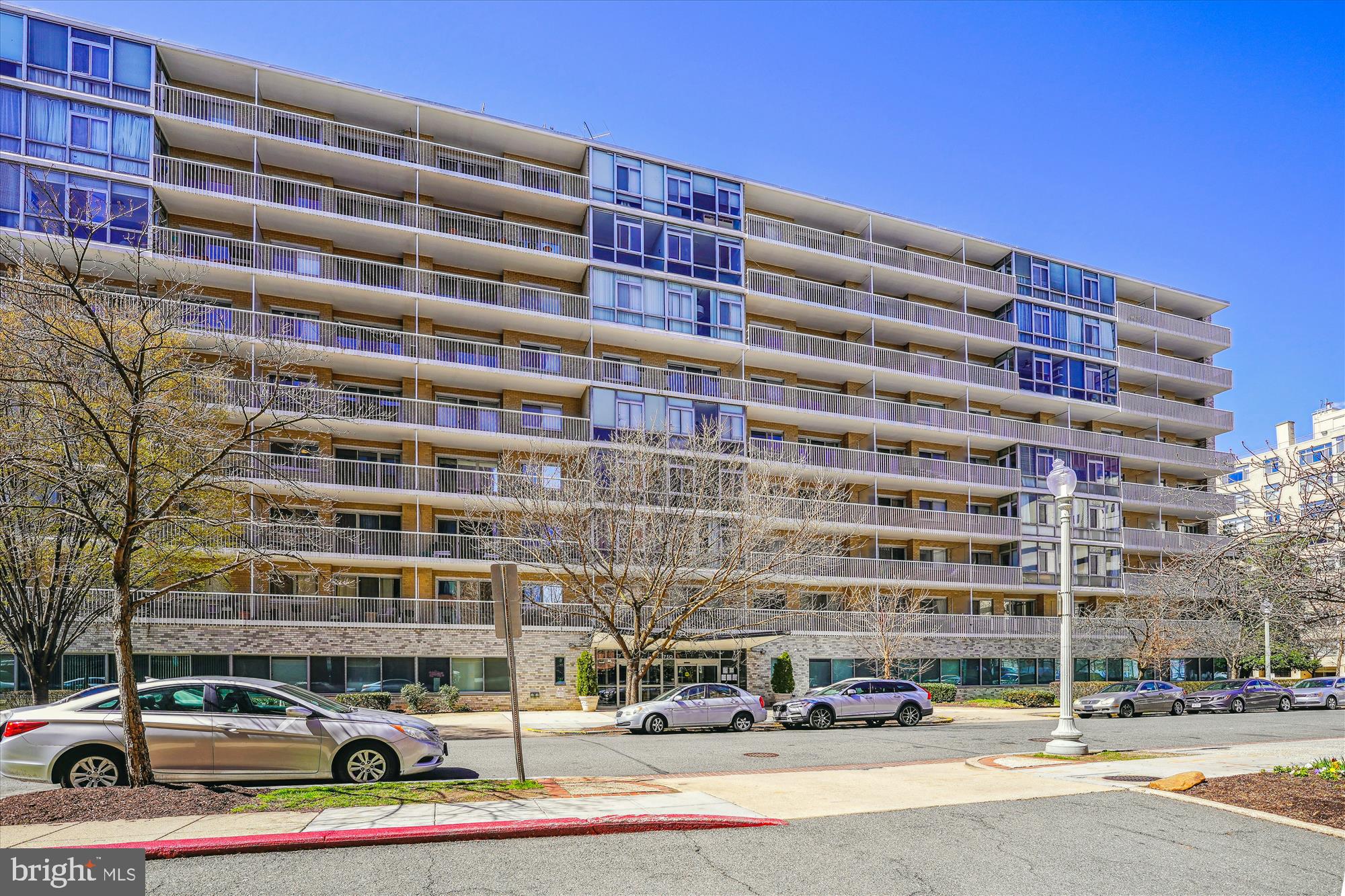 730 24th Street Northwest, Unit 412 Washington, DC 20037 - Photo 1 of 40 730 24th St NW