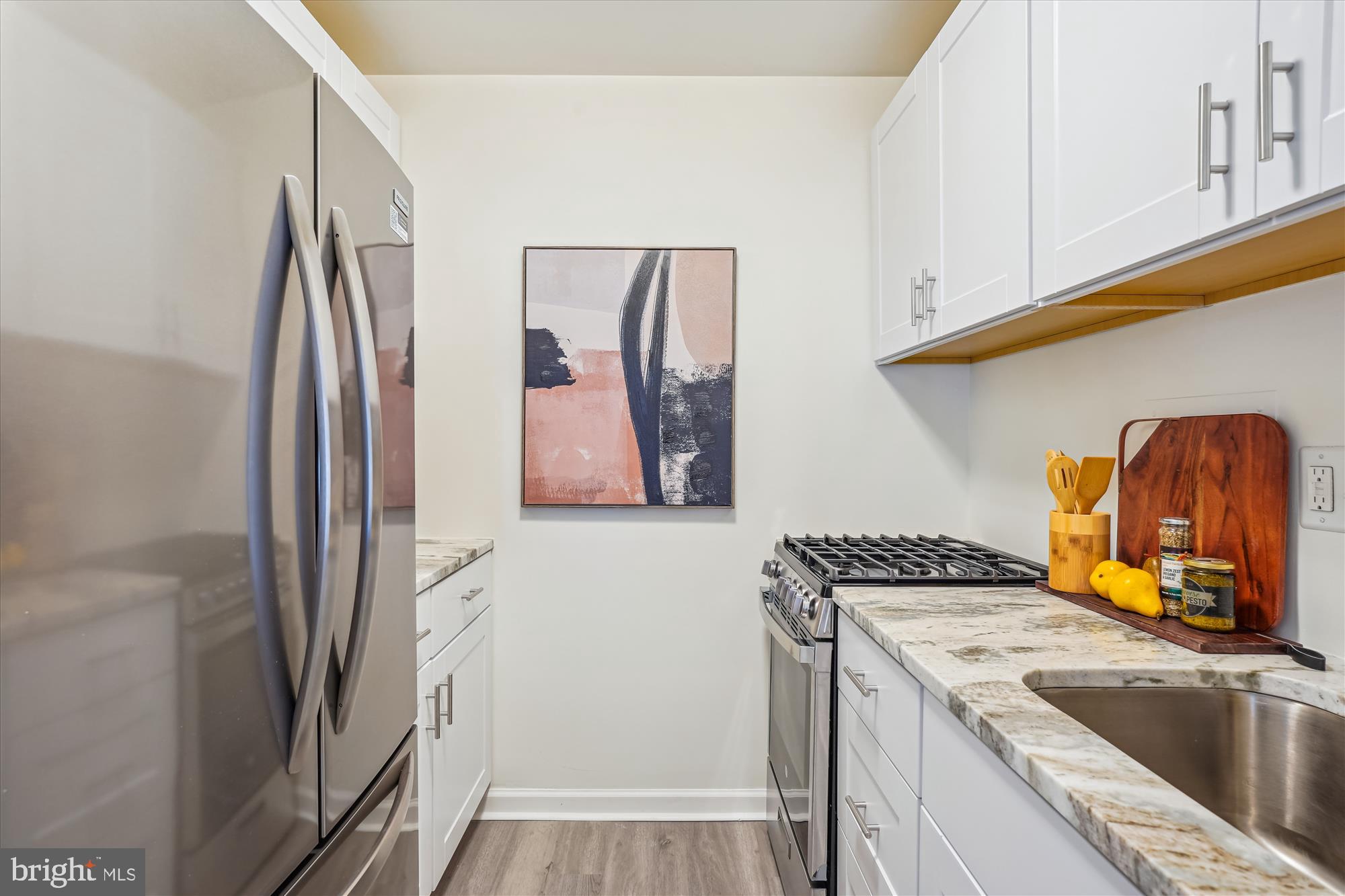 730 24th Street Northwest, Unit 412 Washington, DC 20037 - Photo 6 of 40 Granite tops & new appliances