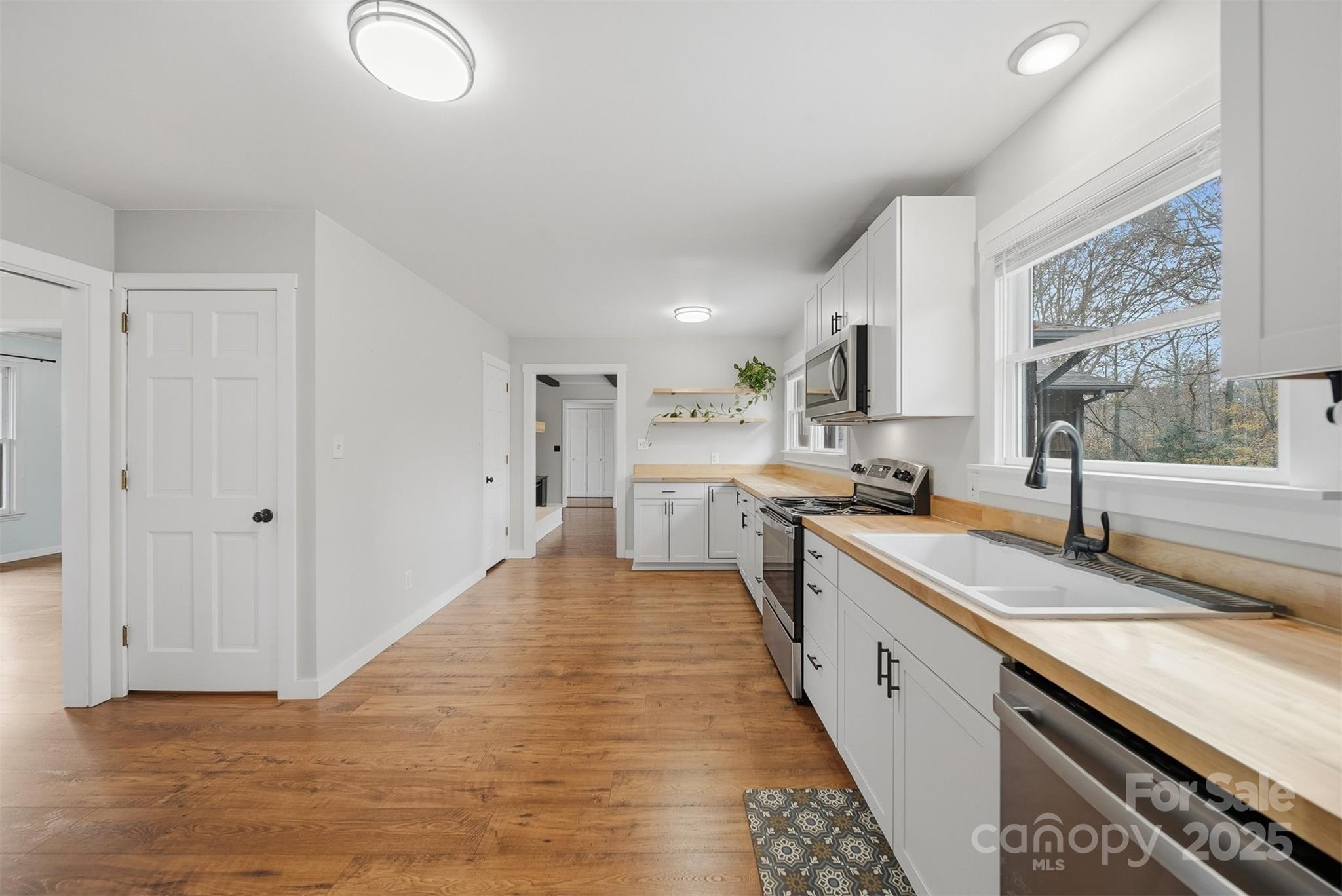 219 Settlemyre Road Morganton, NC 28655 - Photo 19 of 48 Gallery Image 19