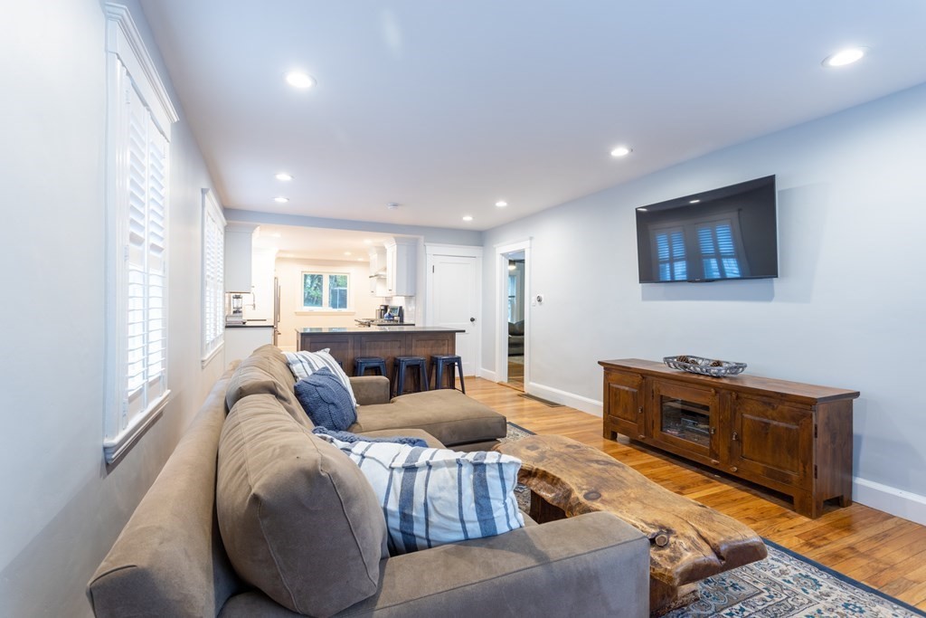 62 Constance Road Boston, MA 02132 - Photo 8 of 33 Gallery Image 8