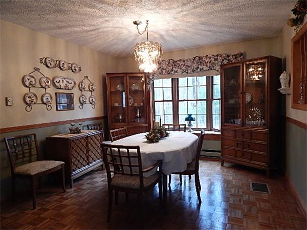 118 Sutton Road Webster, MA 01570 - Photo 14 of 25 Gallery Image 14