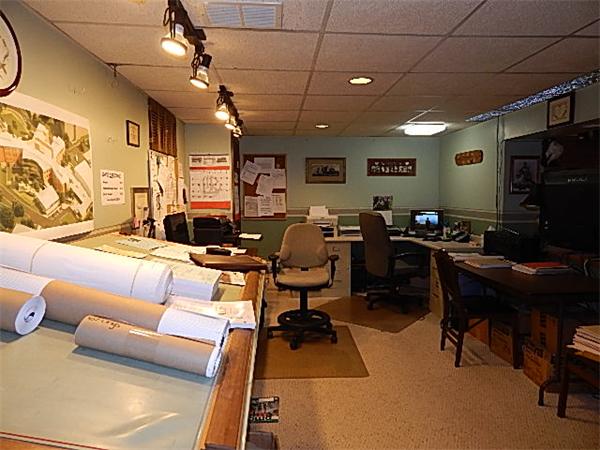 118 Sutton Road Webster, MA 01570 - Photo 17 of 25 Gallery Image 17