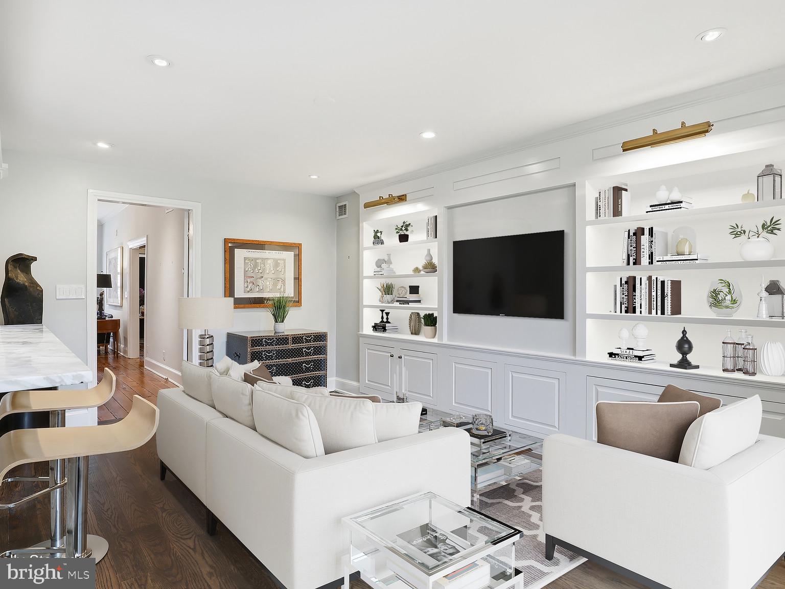 3011 Dumbarton Street Northwest Washington, DC 20007 - Photo 21 of 49