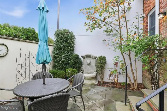 $2,495,000 | 3011 Dumbarton Street Northwest, Washington, DC 20007