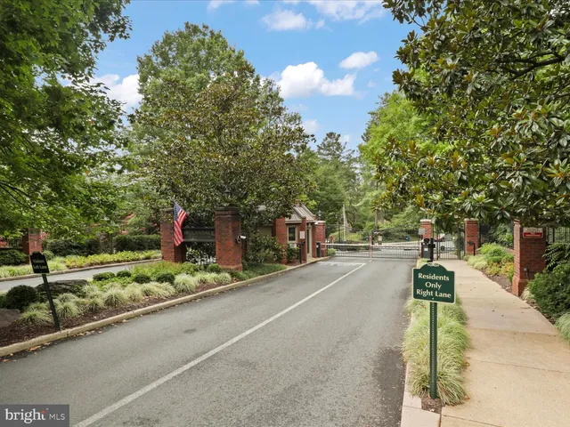 $2,495,000 | 3011 Dumbarton Street Northwest, Washington, DC 20007