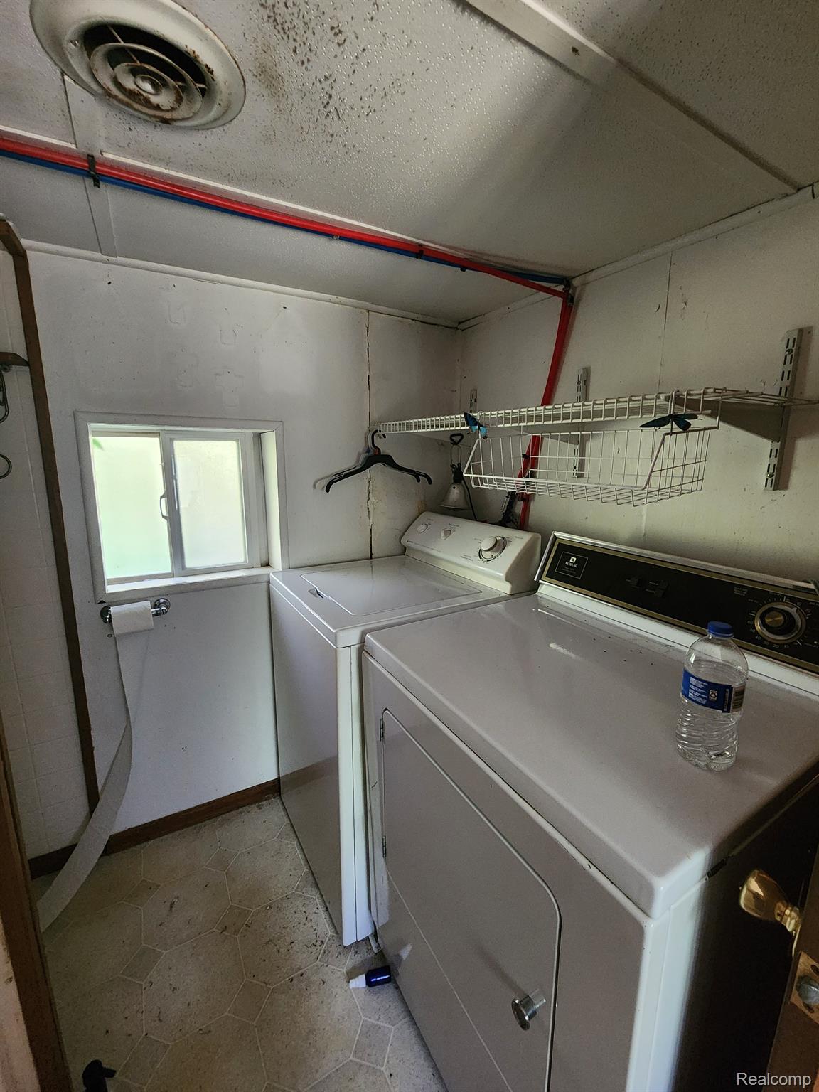 24745 Karr Road Belleville, MI 48111 - Photo 7 of 7 Gallery Image 7